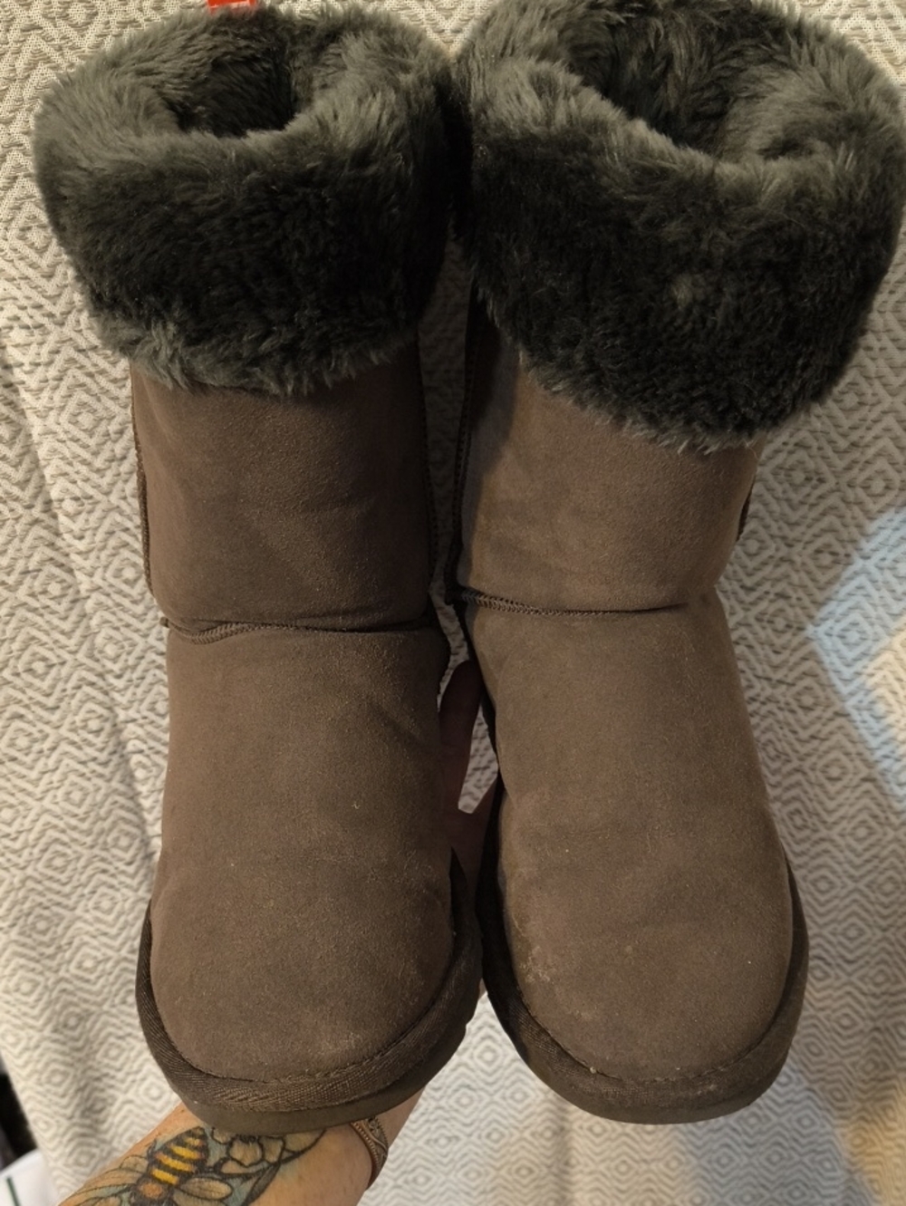 UGG Short Brown Suede Shearling Cuff Booties
